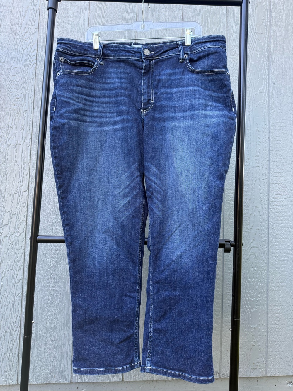 Maurices Dark Blue Denim Jeans size 20
